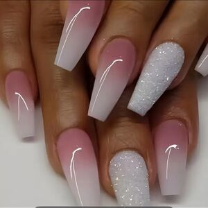 Pink Glitter Press-On Nails